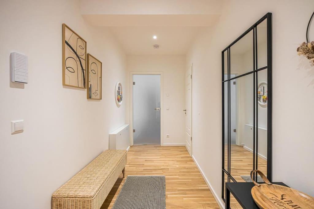 Stylisches Zentrales City-Apartment Mit 2 Balkonen Leipzig Eksteriør bilde