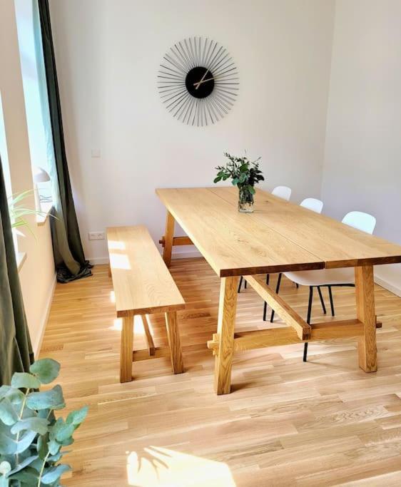 Stylisches Zentrales City-Apartment Mit 2 Balkonen Leipzig Eksteriør bilde